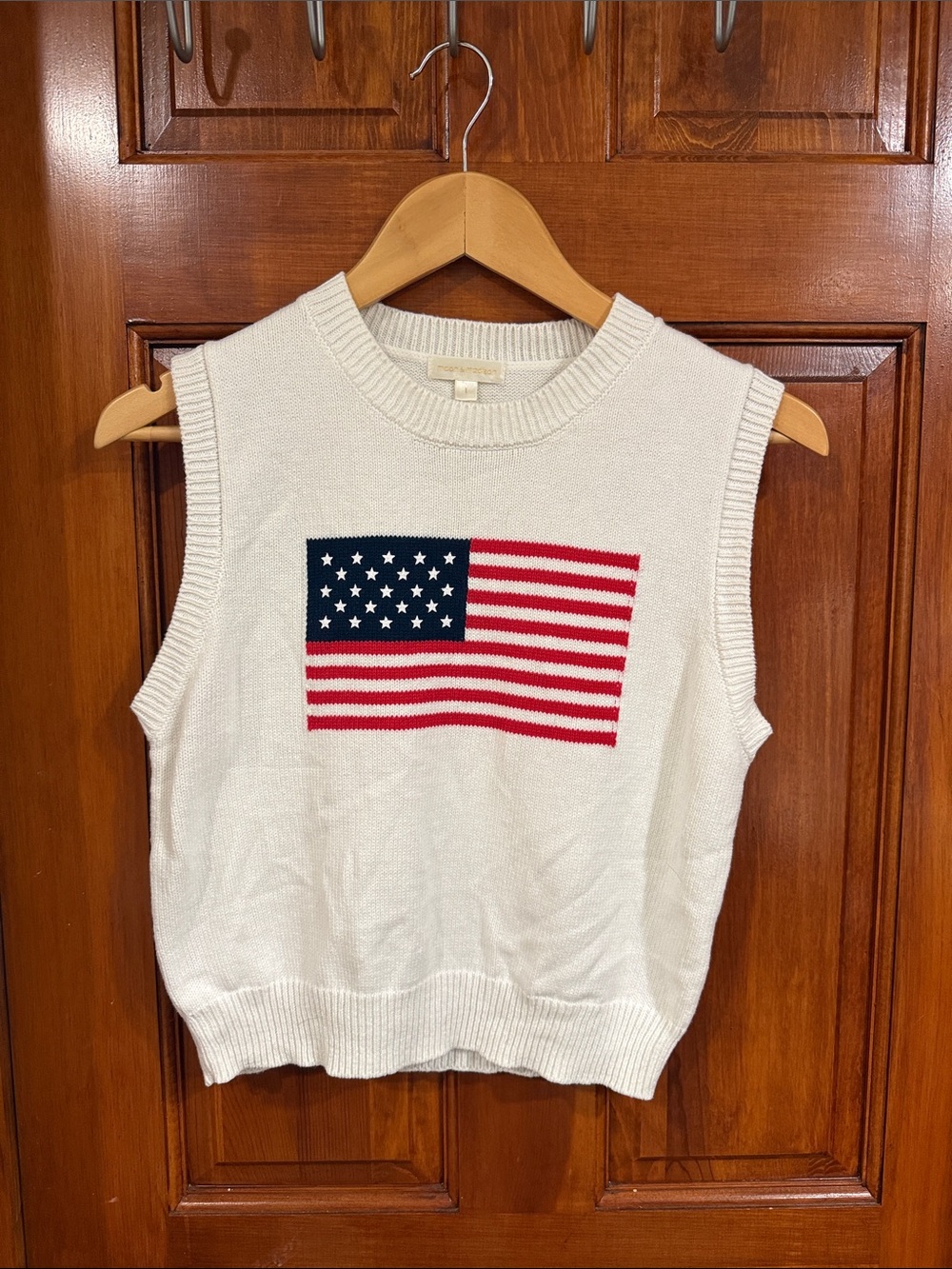 moon & madison White Knit Sleeveless Sweater Vest with Flag Motif